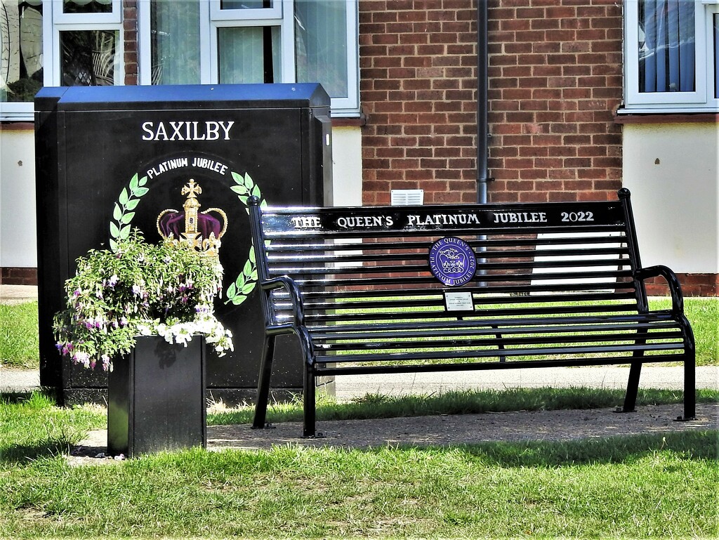Saxilby - Queen Elizabeth's Platinum Jubilee   by oldjosh