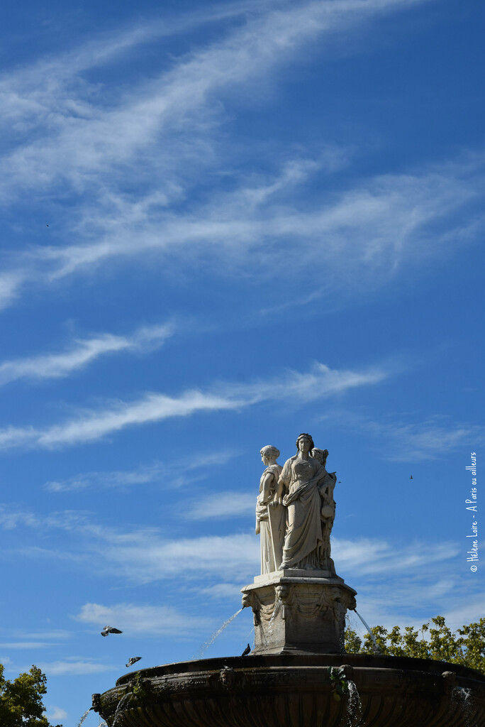 Fontaine de la Rotonde, Aix en Provence  by parisouailleurs