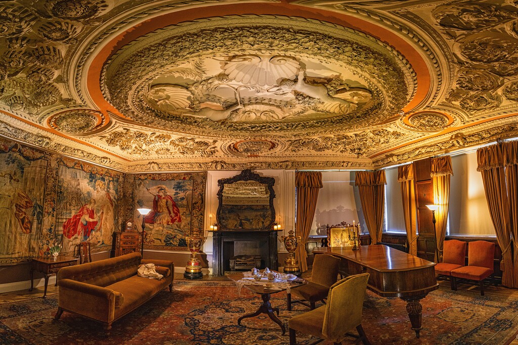 Astley Hall Drawing Room. by gamelee