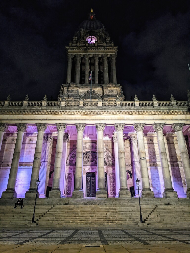 Leeds Town Hall by 4rky