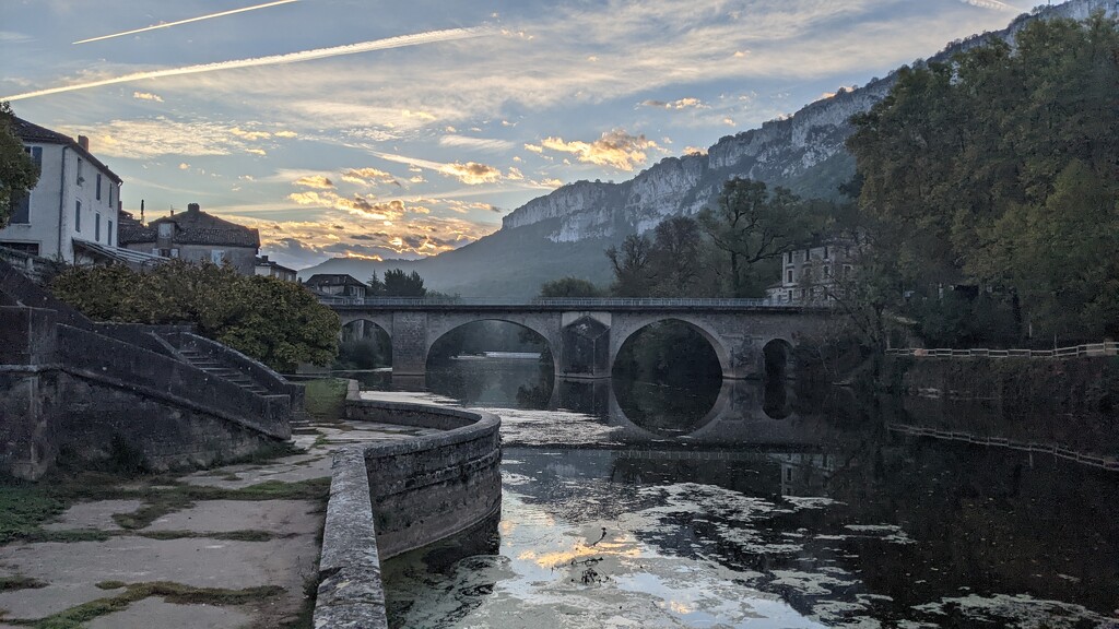 Bridge over the Aveyron by ellida