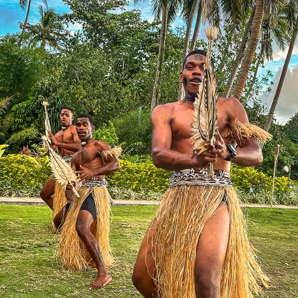 Traditional dance, Fiji by pusspup