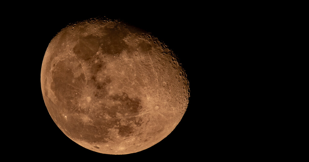 Moon Shot from Last Night! by rickster549