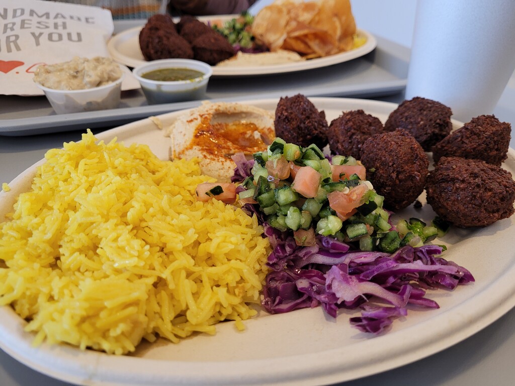 Middle eastern lunch by scoobylou