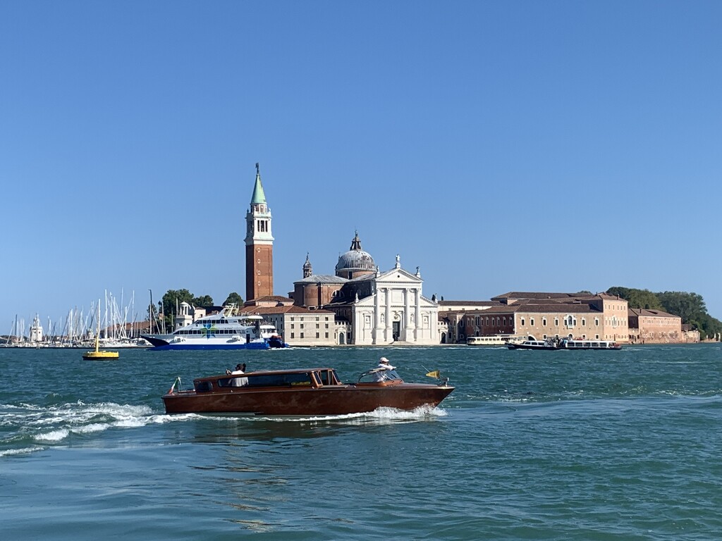 Beautiful Venice  by goosemanning