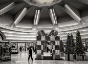 20th Nov 2022 - Christmas at the Mall