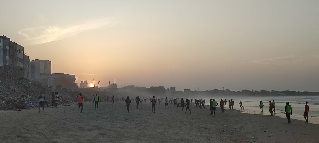 Sunset at Dakar by gerry13