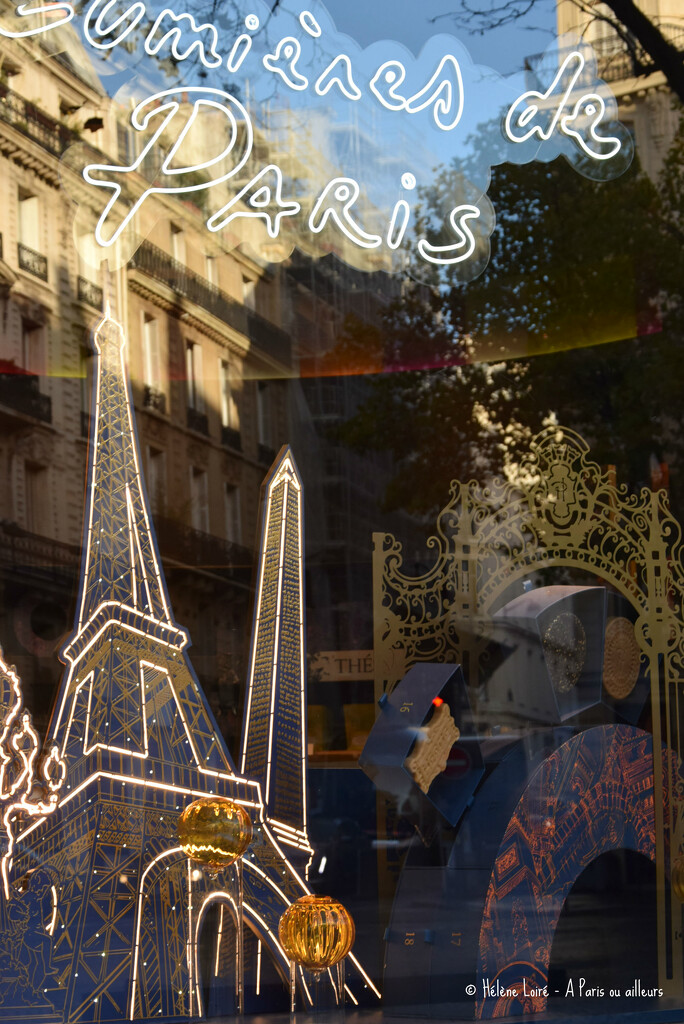 window's reflection by parisouailleurs