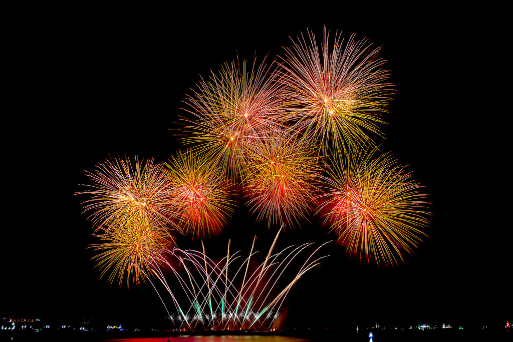 Pattaya Fireworks Festival 2022 by lumpiniman