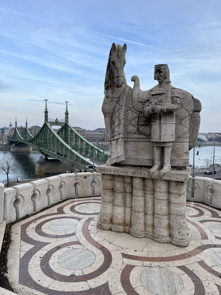 Stephen I and Liberty Bridge, Budapest by tinley23