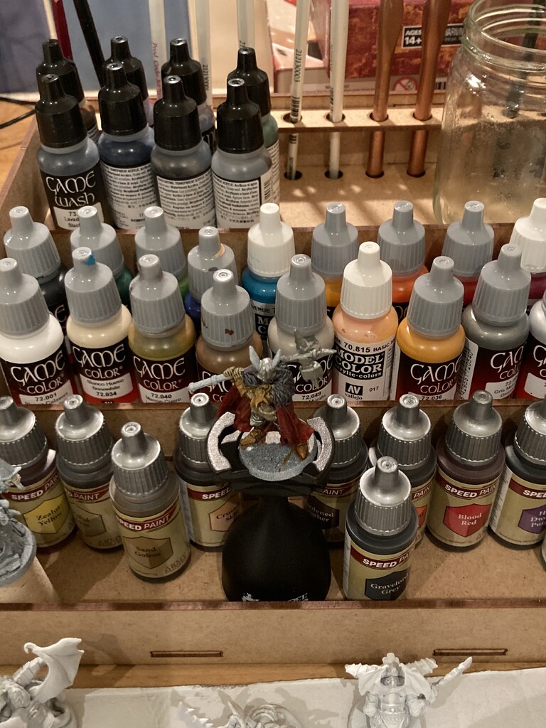 Miniatures Painting Station by cataylor41