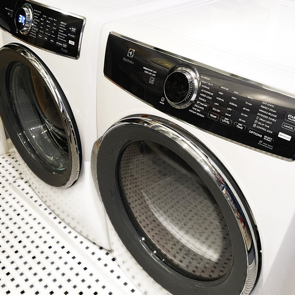 FINALLY! We Have A Washer & Dryer by yogiw
