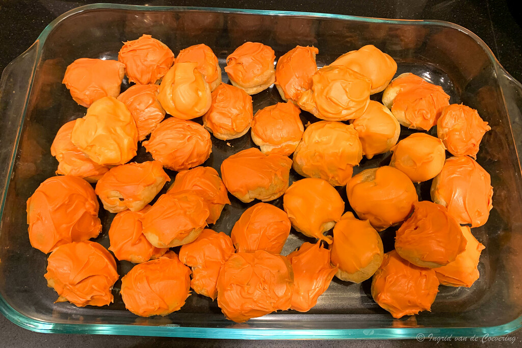Orange cream puffs!  by ingrid01
