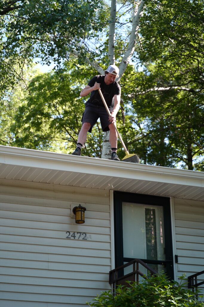Cleaning the Gutters by tosee