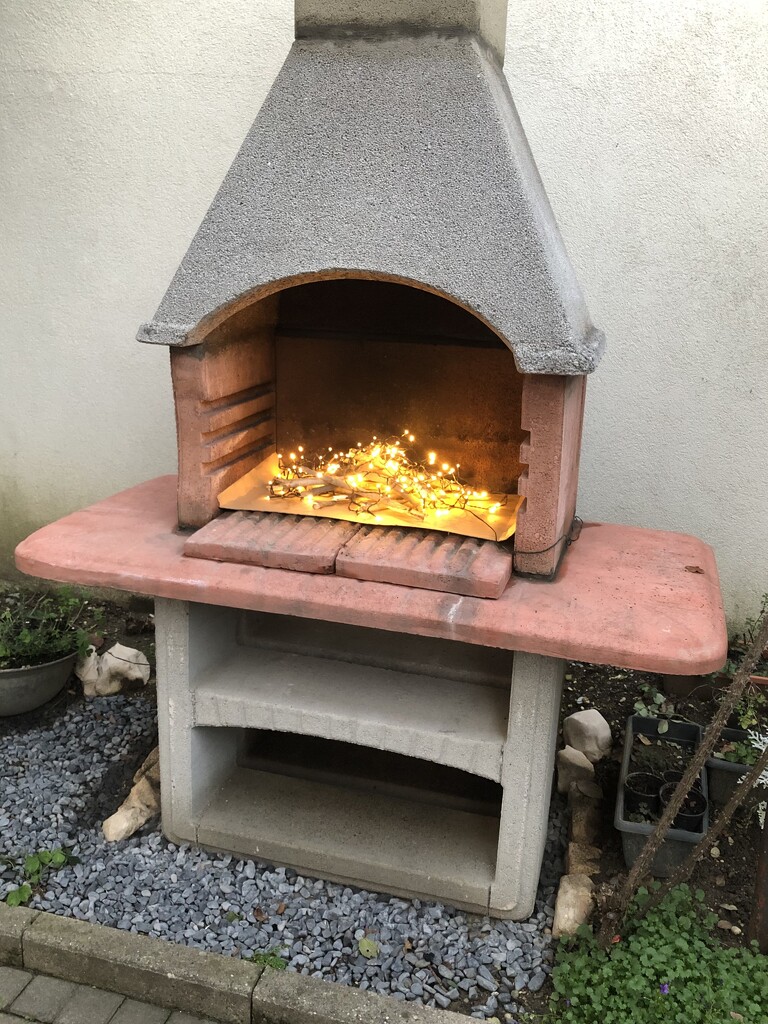 Barbecue by cherrymartina