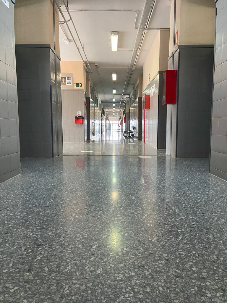 Empty corridor by monicac
