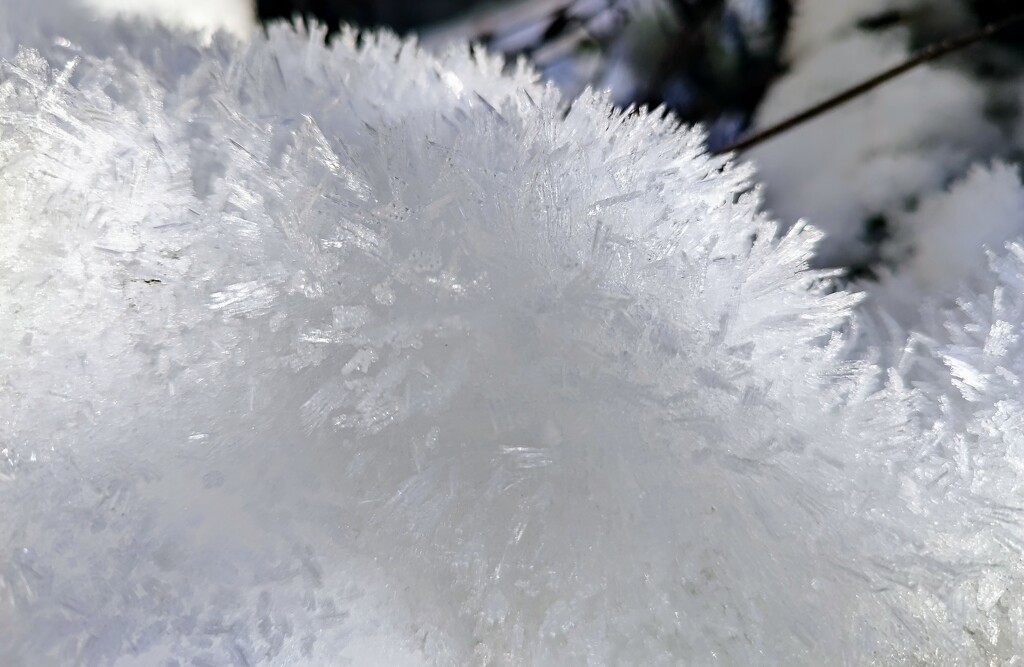 Ice crystals  by boxplayer
