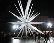 23rd Dec 2022 - The star in Piazza Bra