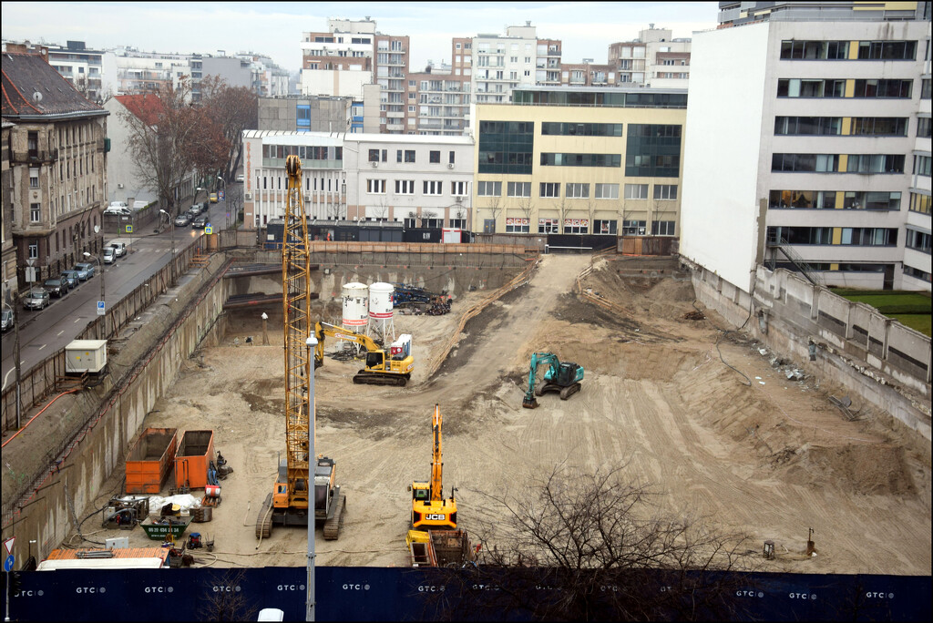 28th week of construction by kork