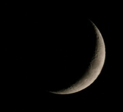 29th Dec 2022 - Crescent Moon