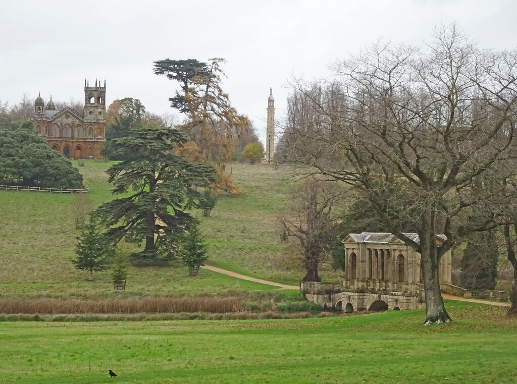 Stowe Gardens, Buckinghamshire by marianj