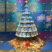 27th Dec 2022 - The Window Display At Louis Vuitton 