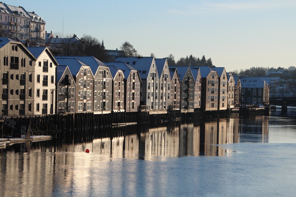 Waterfront, Trondheim by busylady