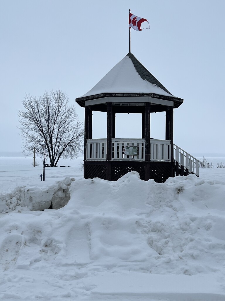 The Bandstand in Winter by radiogirl
