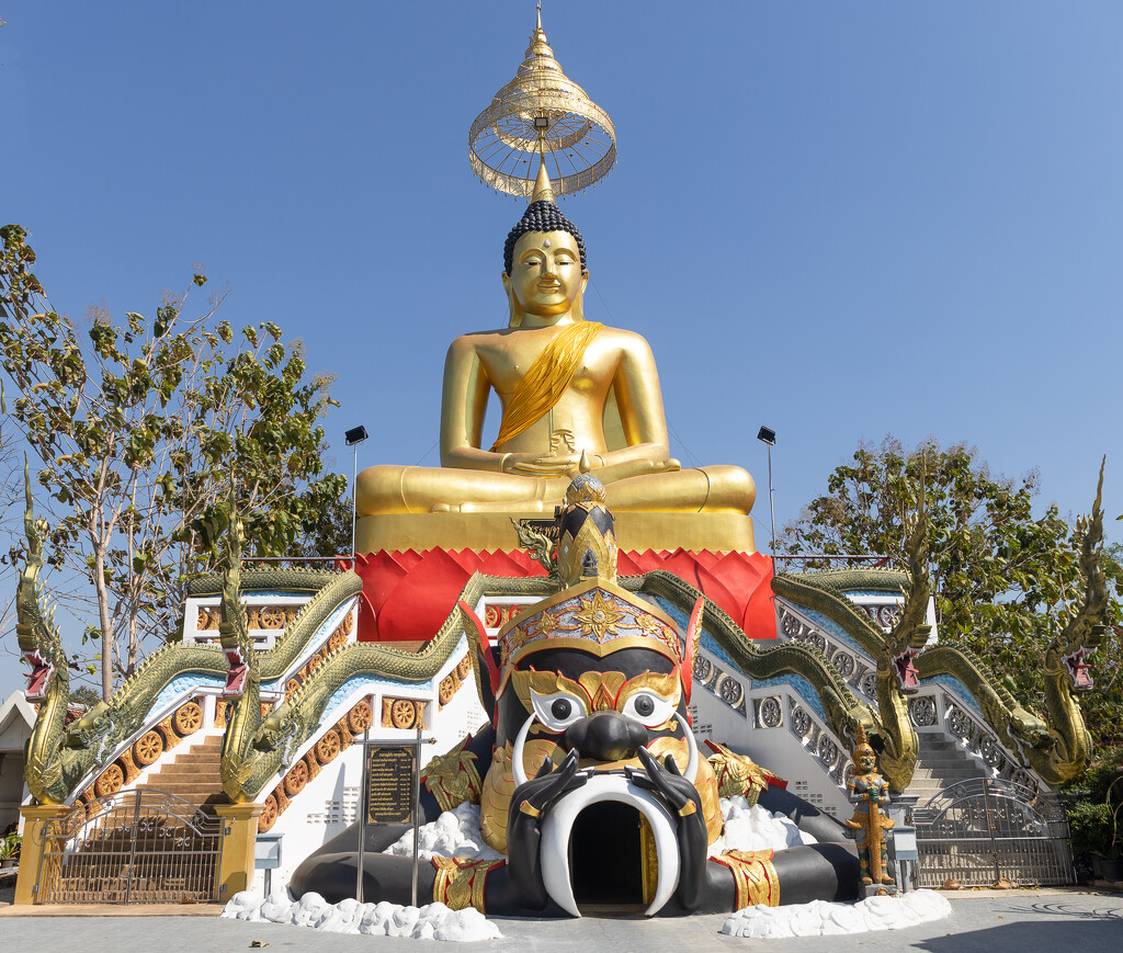 Soi Wat Nong Ket Yai by lumpiniman