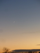 23rd Jan 2023 - Waxing crescent, Venus and a aircraft taking off from London