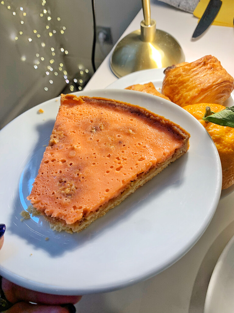 Pink tarte aux pralines  by cocobella