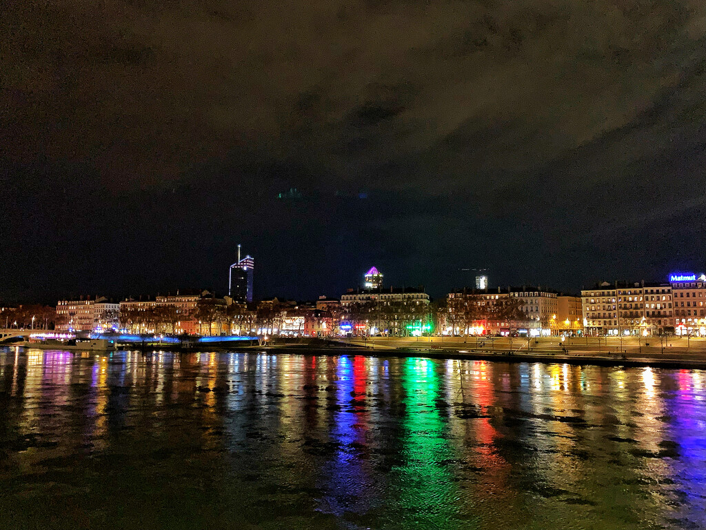 Colors of Lyon on the Rhône river.  by cocobella