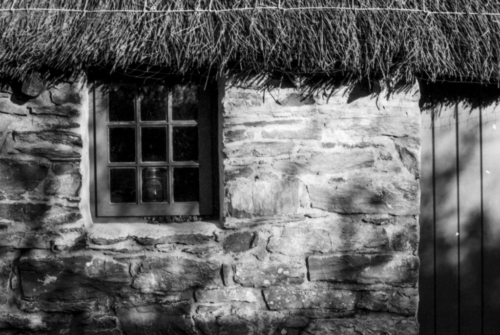 Manx cottage detail by spanner