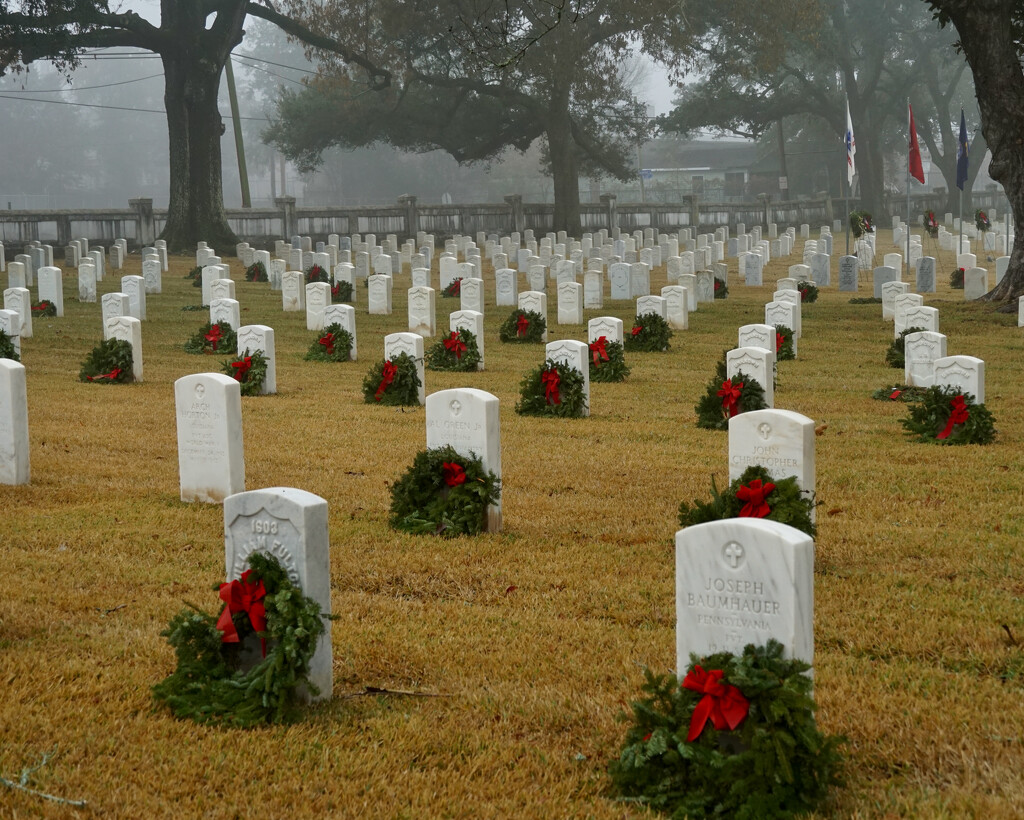 Christmas at Baton Rouge National Cemetery by eudora