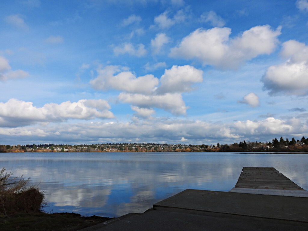 Clouds at Green Lake by seattlite