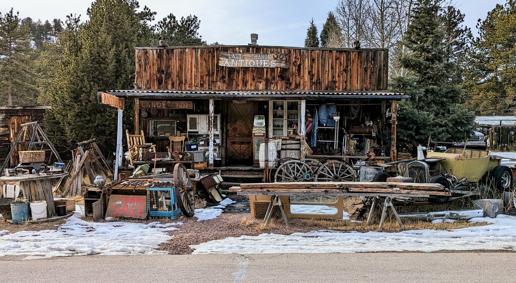 Antiques for Sale by harbie