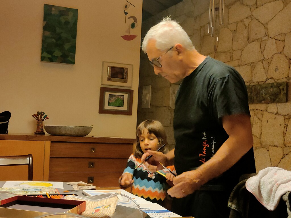 Painting with uncle João by belucha