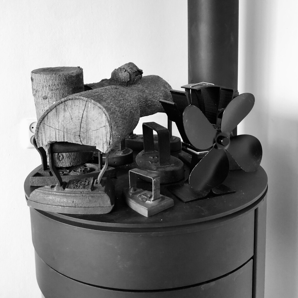 Still life on a kiln by jacqbb