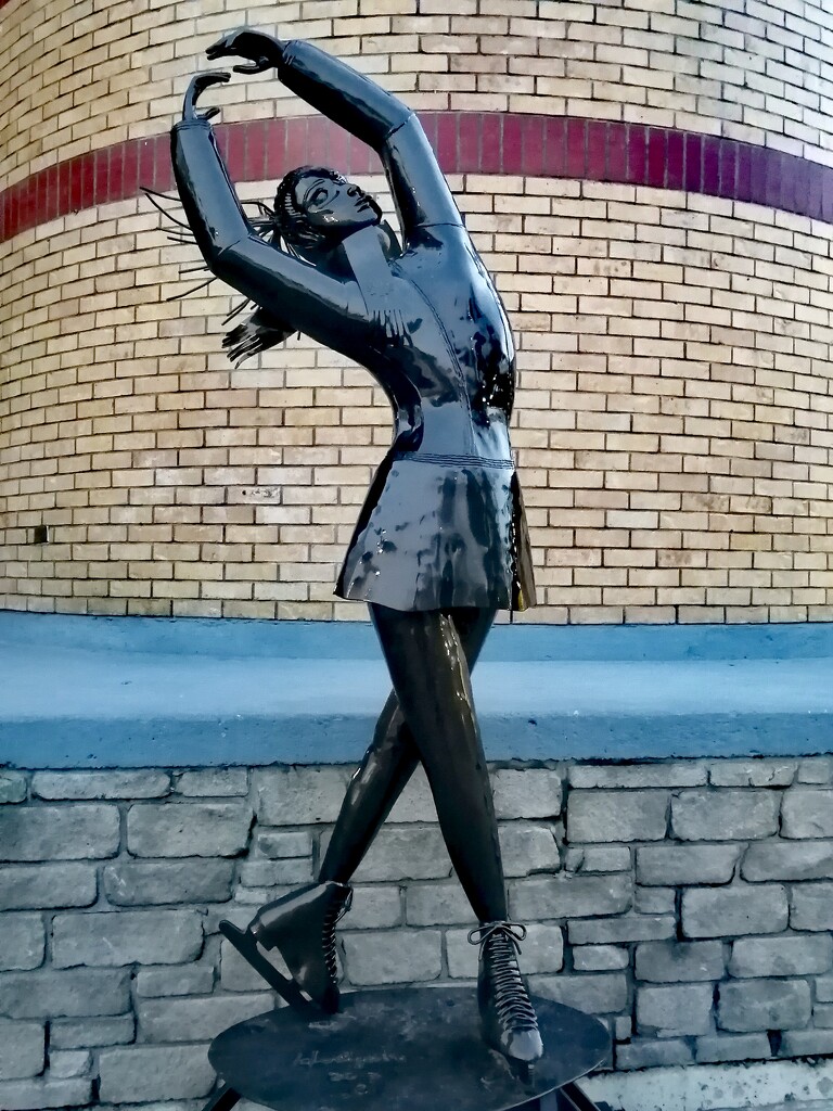 Figure Skater Sculpture by princessicajessica