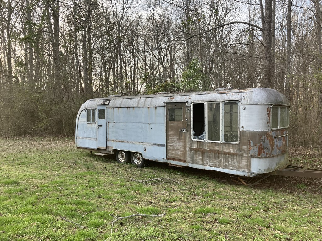 Old Camper by gratitudeyear