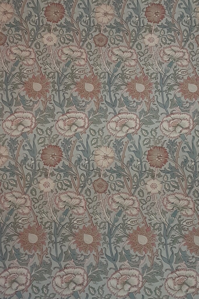 William Morris design wallpaper  by grace55