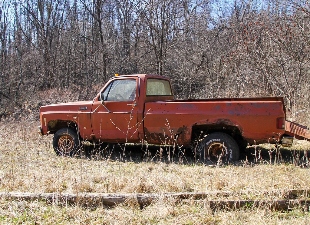 Rusty truck by mittens