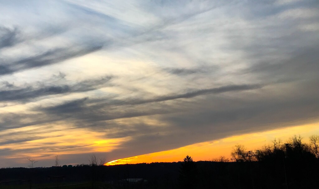Yesterday's evening sky by mittens