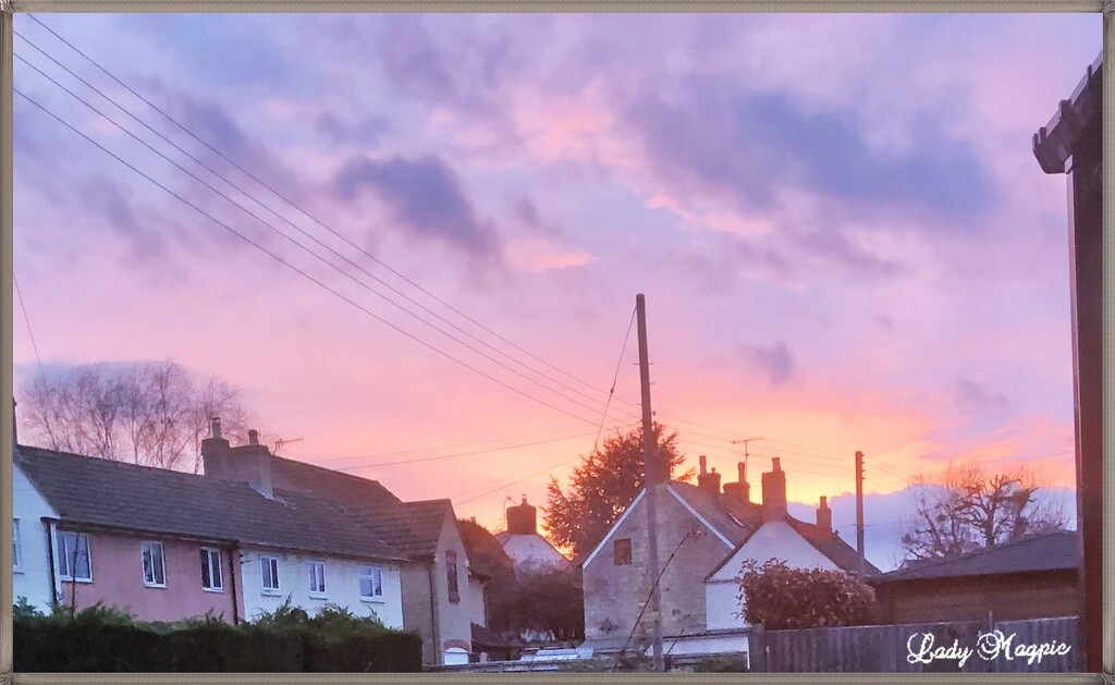 Red Sky at Night, Shepherds Delight. by ladymagpie