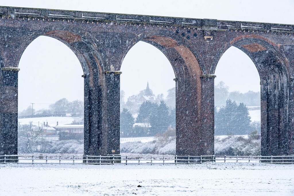 Snowy Viaduct  by rjb71
