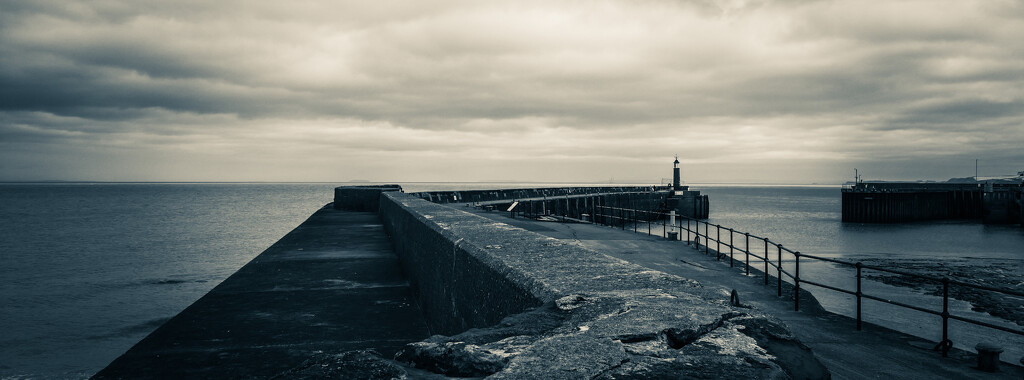 harbour wall by cam365pix