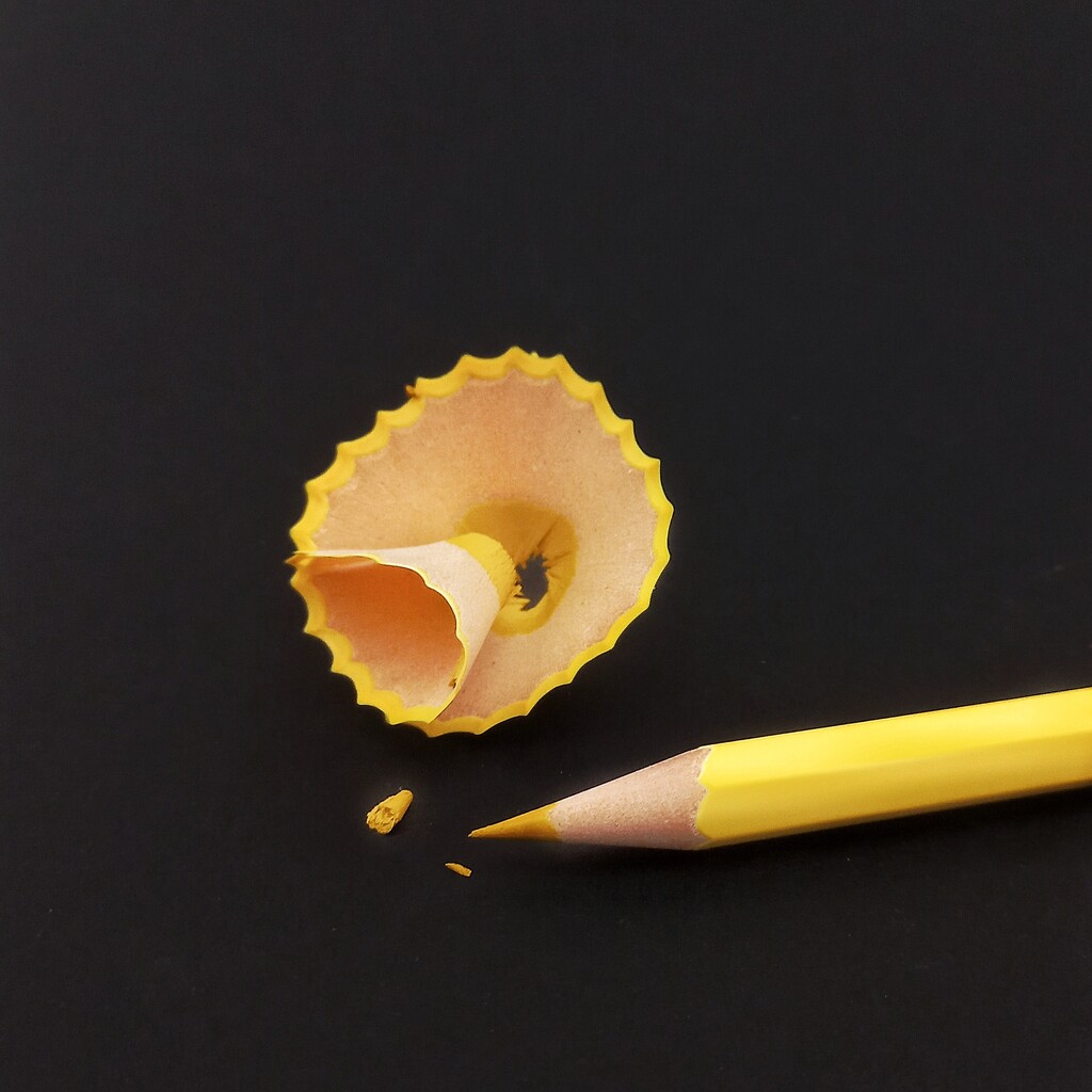 Yellow Pencil  by salza