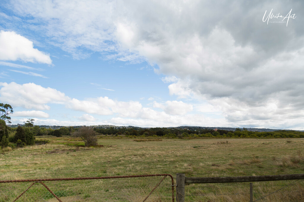 dark clouds rolling in by ulla