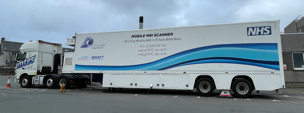 Mobile MRI by lifeat60degrees