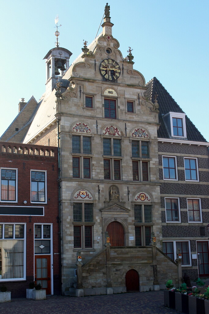 The old townhall of the city Brouwershaven  by pyrrhula